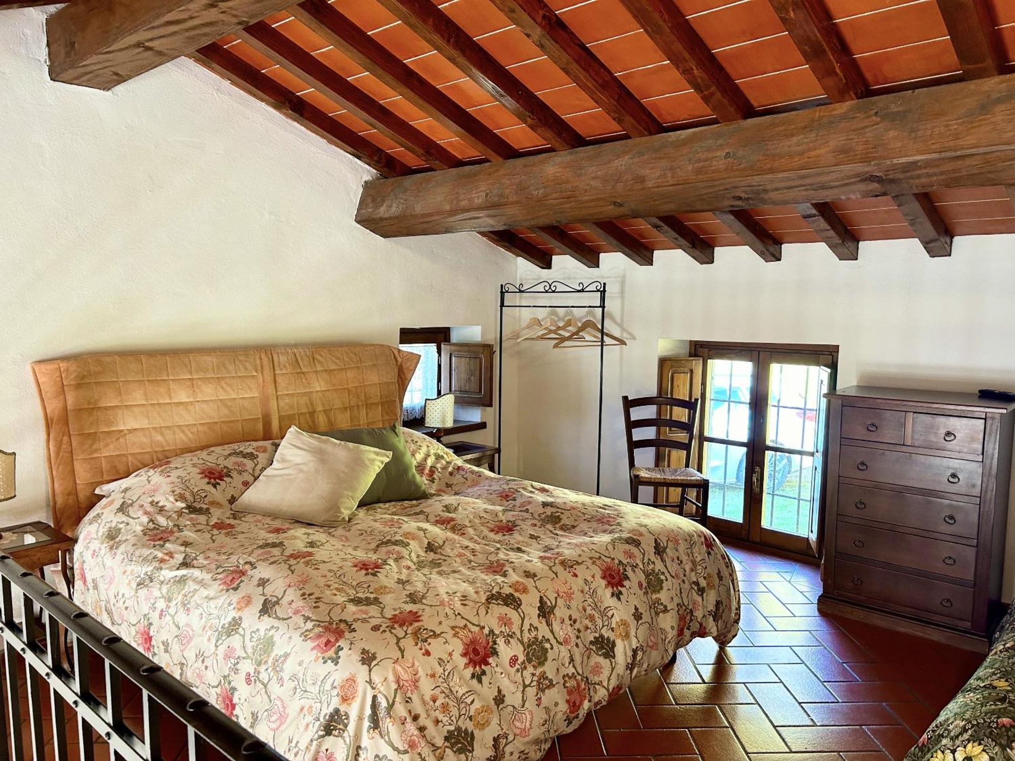 Borgo Tramonte Hotel Pratovecchio Szoba fotó