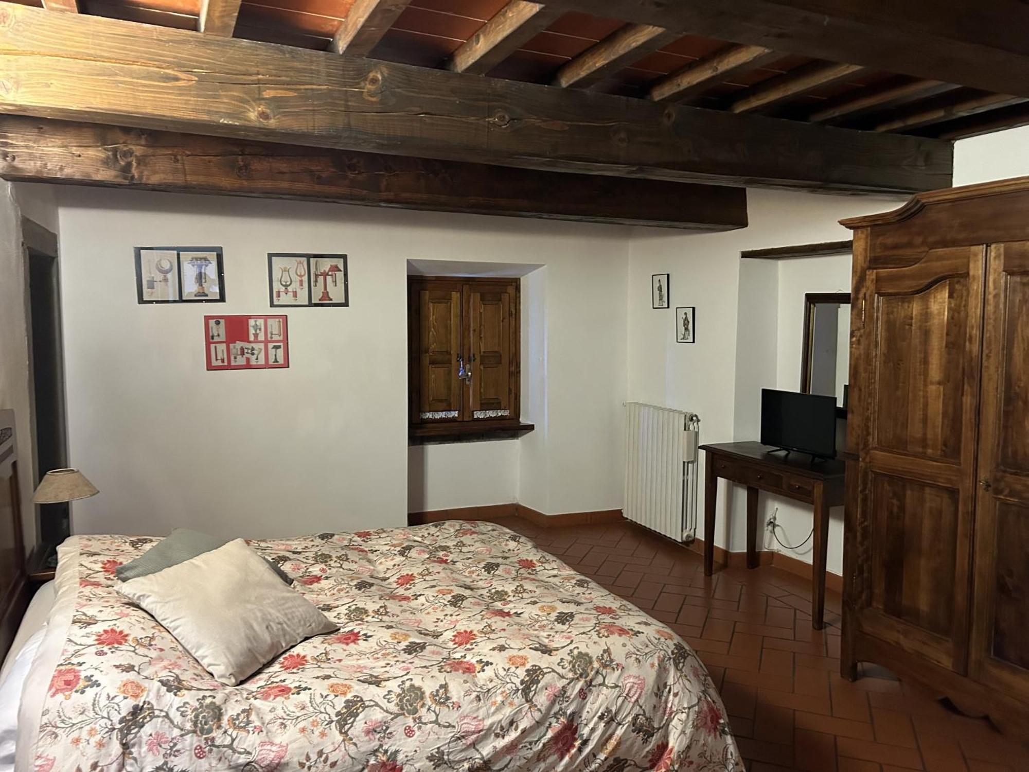 Borgo Tramonte Hotel Pratovecchio Szoba fotó