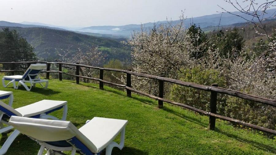 Borgo Tramonte Hotel Pratovecchio Kültér fotó